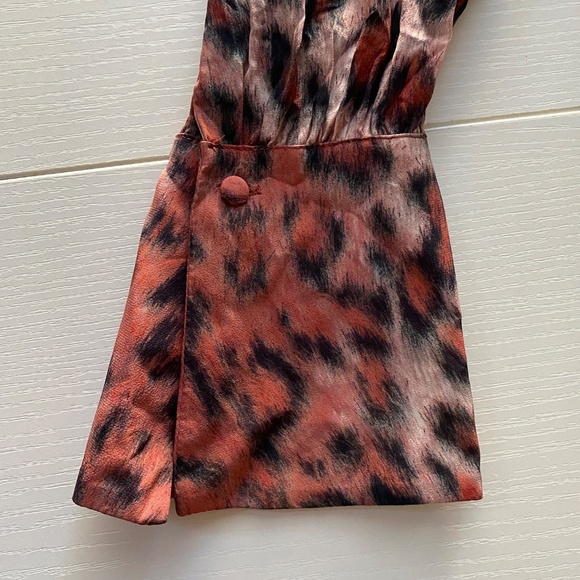 JOIE Tariana Leopard Button-Down Blouse Size Small - Picture 5 of 14